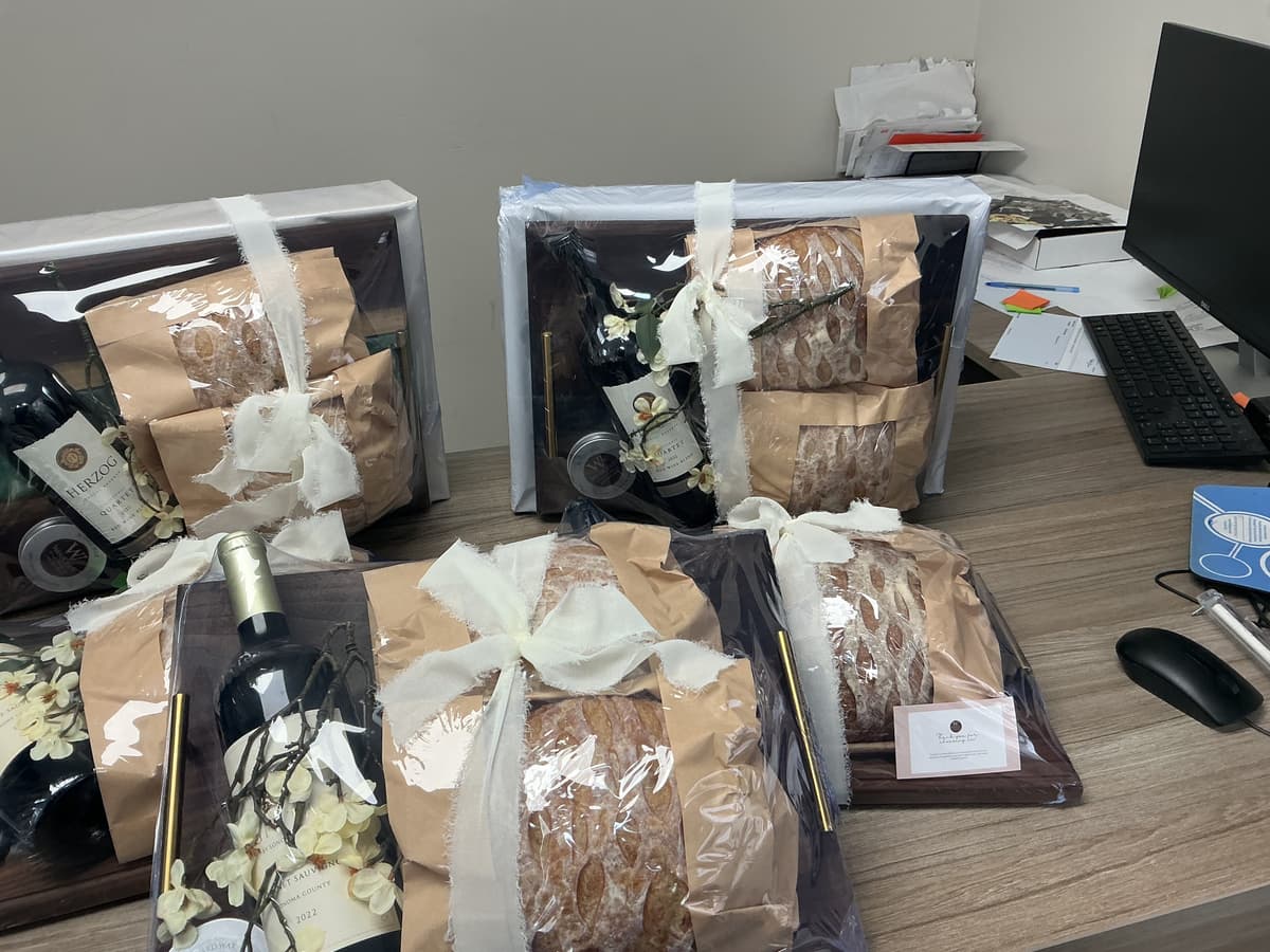 Bulk order gift packages